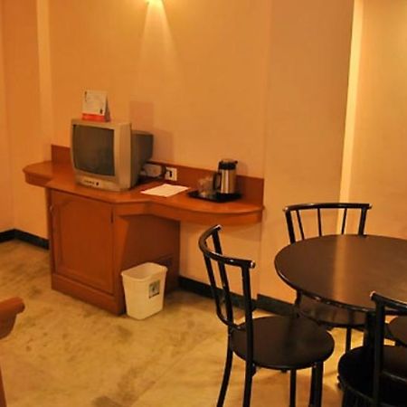 Hotel Atchaya Chennai Exterior photo