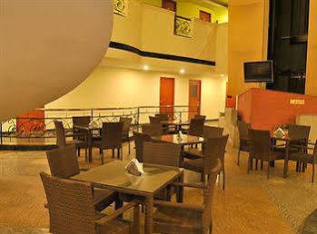 Hotel Atchaya Chennai Exterior photo